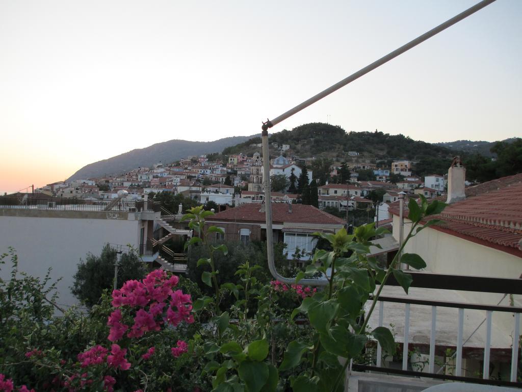 Hotel Nick House Plomari Zimmer foto