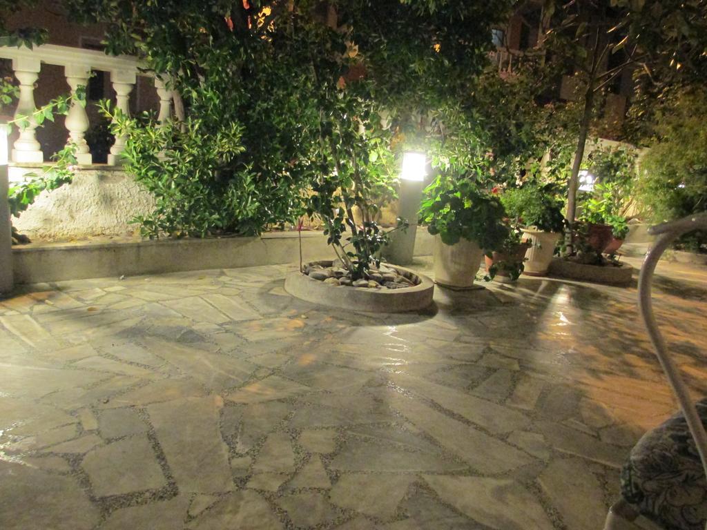 Hotel Nick House Plomari Exterior foto